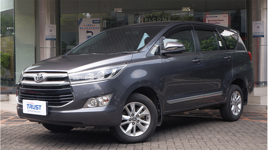 TOYOTA INNOVA INNOVA 2.4 V AT DIESEL (REBORN) AT 2020